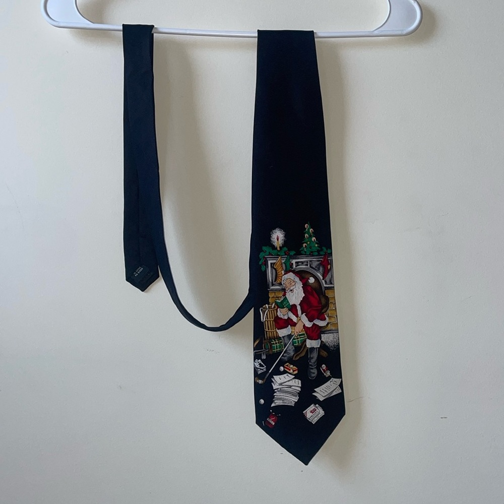 Christmas Santa golfing neck tie